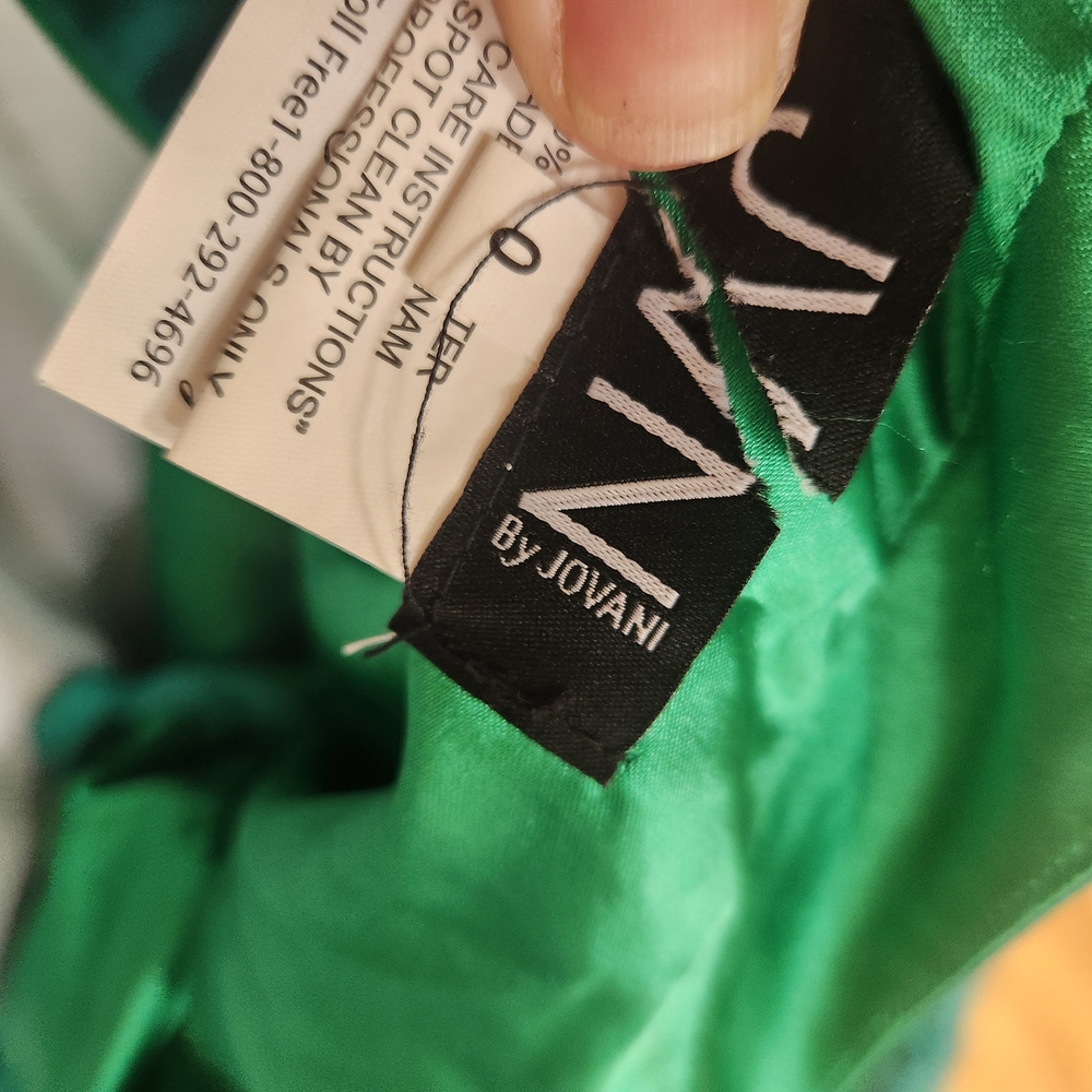 Stunning JVN by Jovani Emerald Satin Ball Gown – NWT - Picture 10 of 10